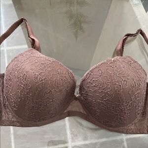 Triumph Lace Underwire molded cup, 38D,Brown